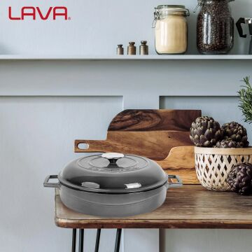 Lava Döküm Çok Amaçlı Yayvan Tencere Döküm Demir Kubbe Form Kapak Premium Serisi Çap(Ø)28cm.